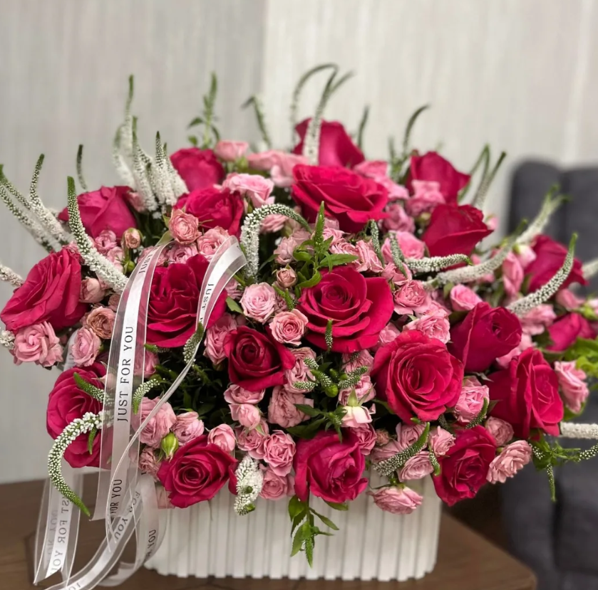 Screenshot 2026-01-05 121005 باکس گل رز - Image 1